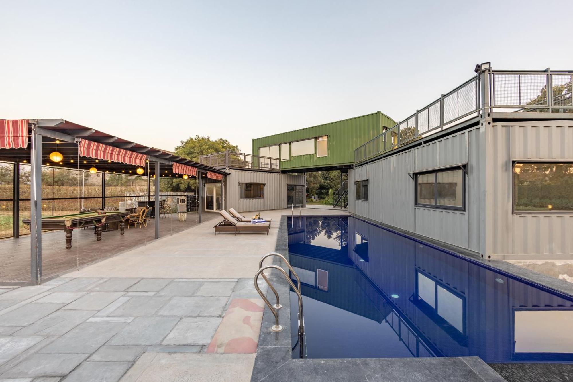 Villa Elivaas Hidden Oasis 4Bhk With Pool, Mud House & Container House Dhauj Esterno foto
