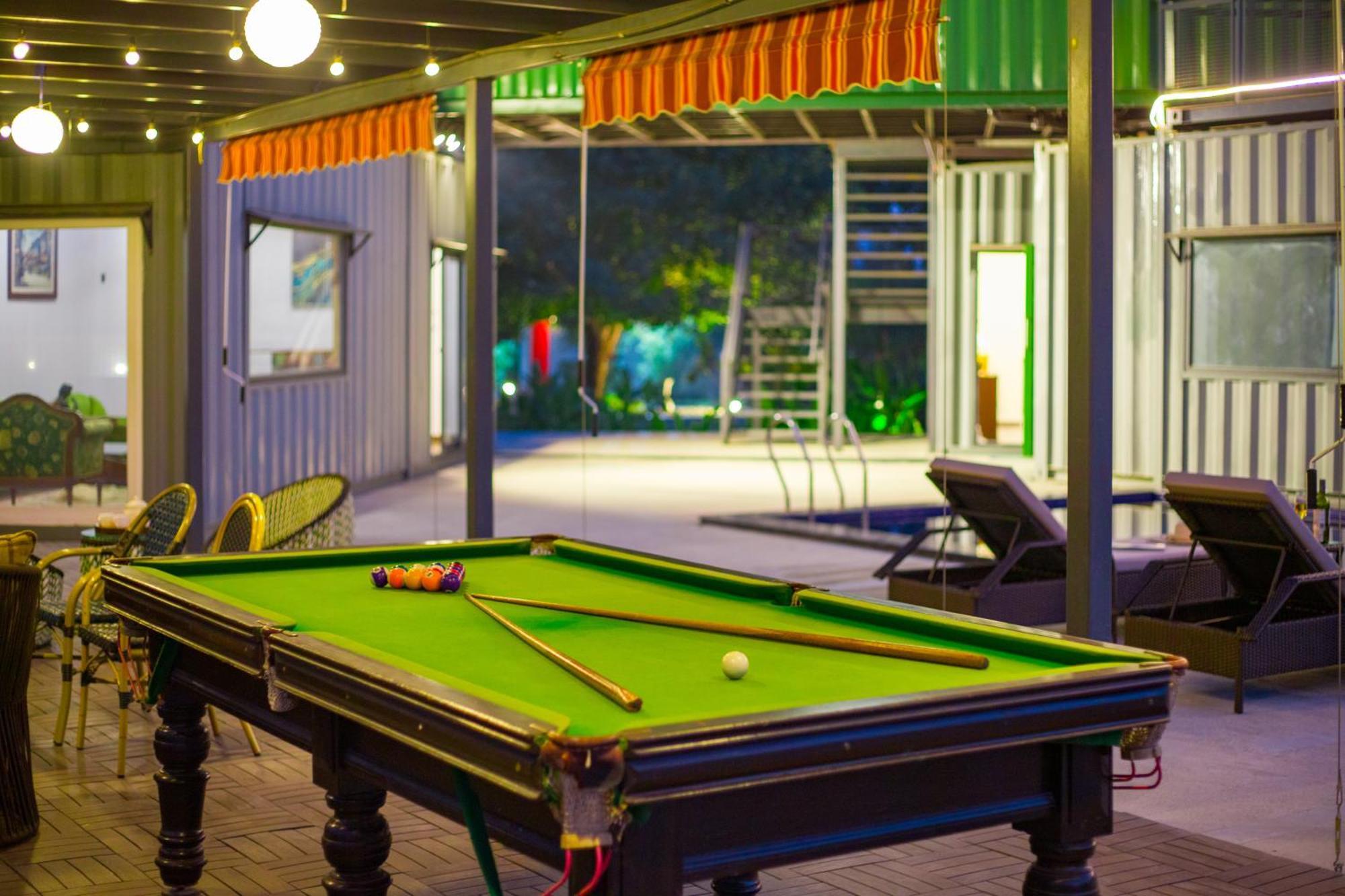 Villa Elivaas Hidden Oasis 4Bhk With Pool, Mud House & Container House Dhauj Esterno foto
