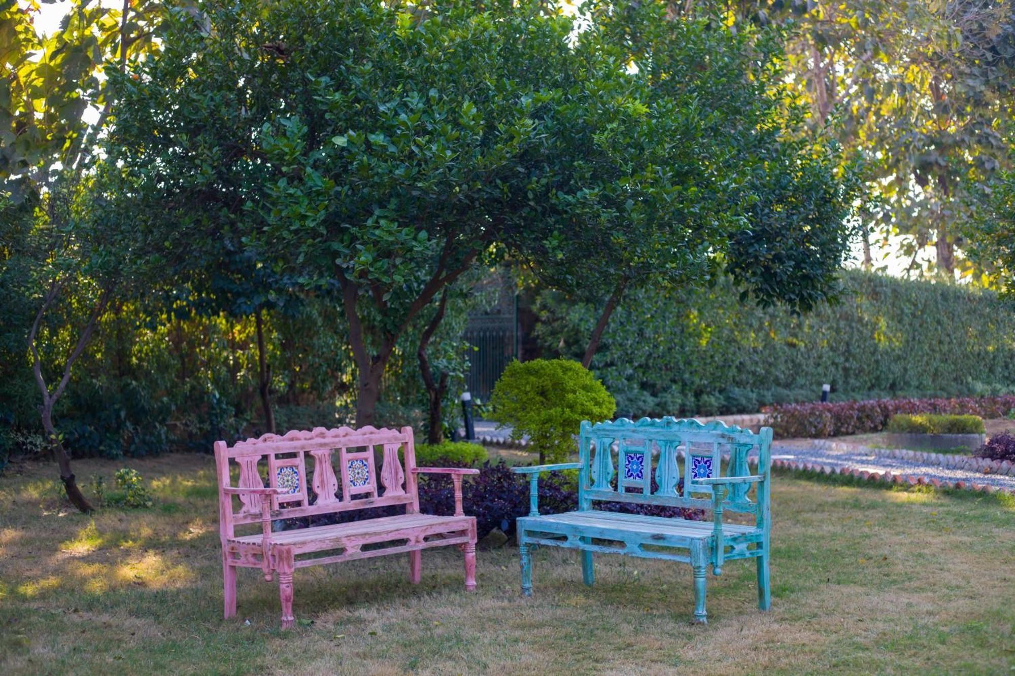 Villa Elivaas Hidden Oasis 4Bhk With Pool, Mud House & Container House Dhauj Esterno foto